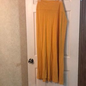 Gold/mustard skirt
